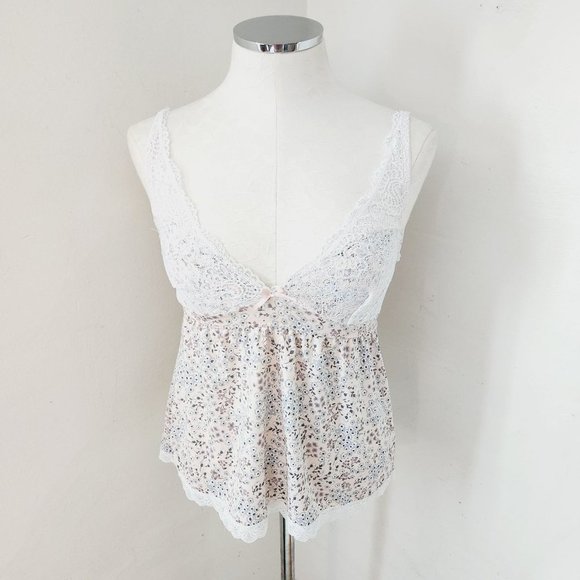 Marilyn Monroe Other - Marilyn Monroe Blush Pink Floral Pajama Top Women's Medium